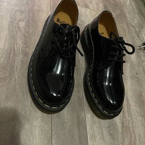 Dr. Martens 461 WOMEN'S PATENT LEATHER OXFORD SHOES